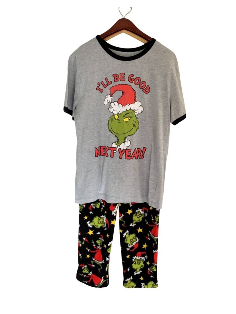 DR. SEUSS- PIJAMA SET SHORT SLEEVE CREW NECK TOP WITH FLEECE BOTTOMS SIZE SMALL